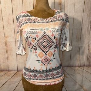 DNA Couture White and Orange Aztec knit top, short roll sleeve, Sz M​​